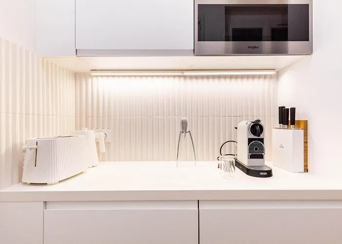 Guestready: Designer In The Heart Of Marais *